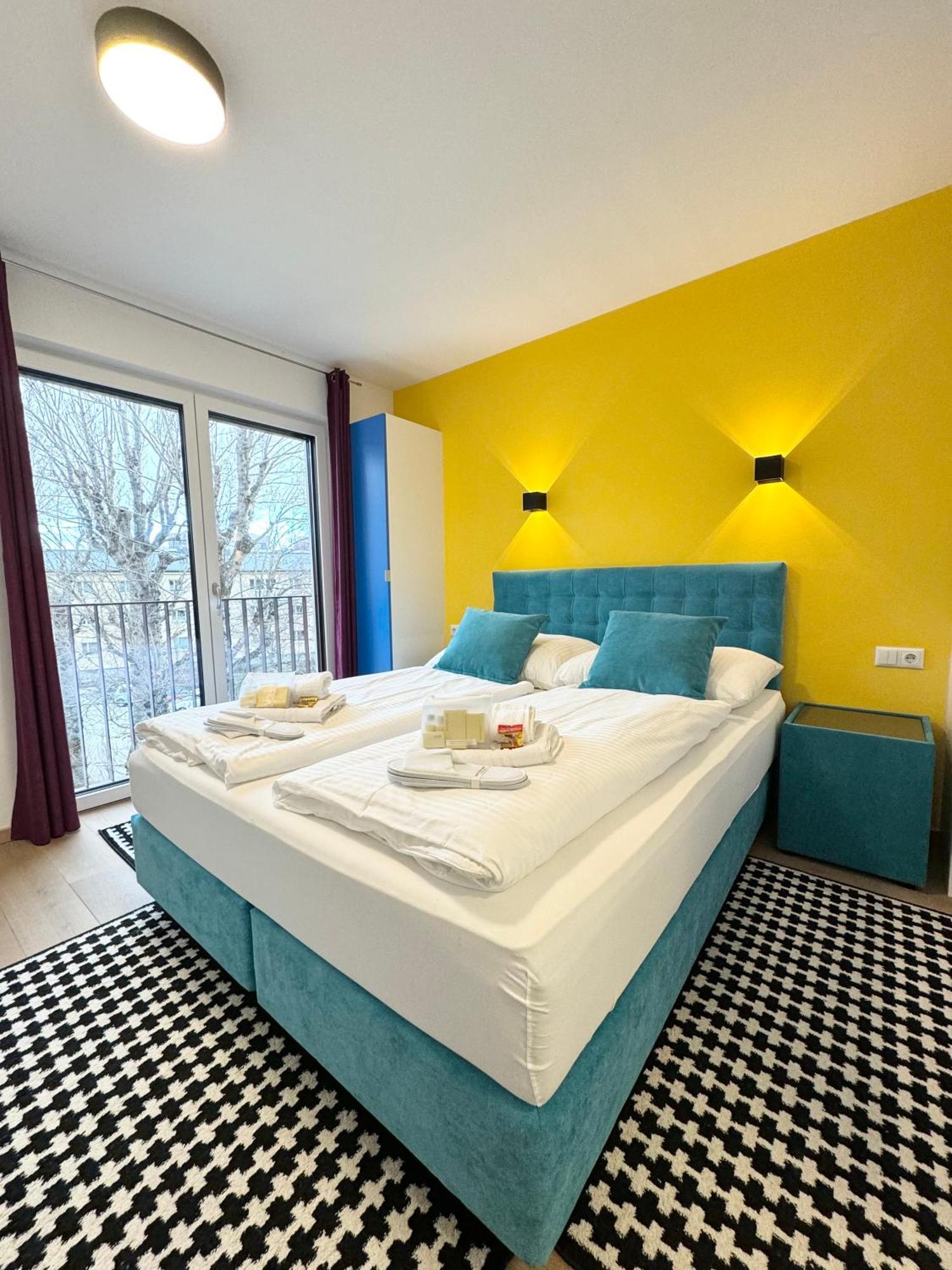 Wohnung Mit Terrasse + Parkplatz Wenen Buitenkant foto